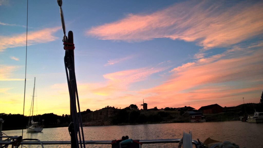 Auringonlasku, tuulimylly 