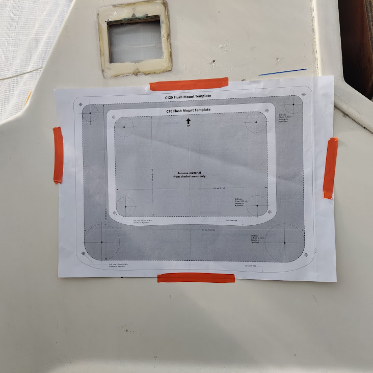 Asennussapluuna teipattuna paikoilleen