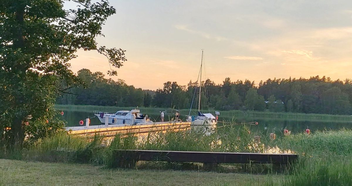 Lomapurjehduksen lokikirja, Tackork – Seili